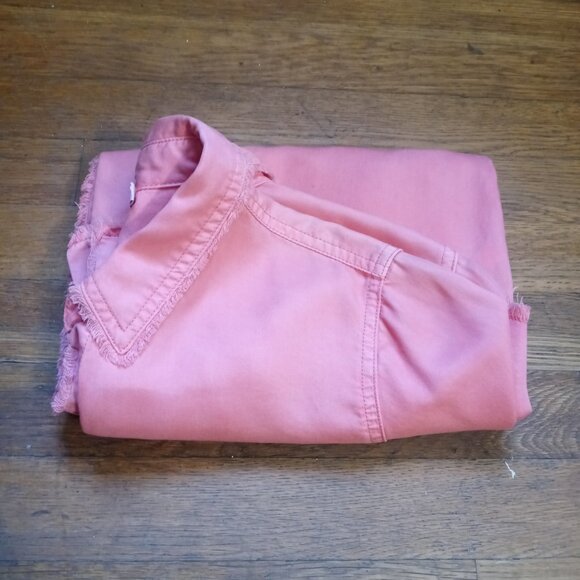 CHICO'S twill fringe hem shirt in coral pink (1/US8) - Picture 15 of 16